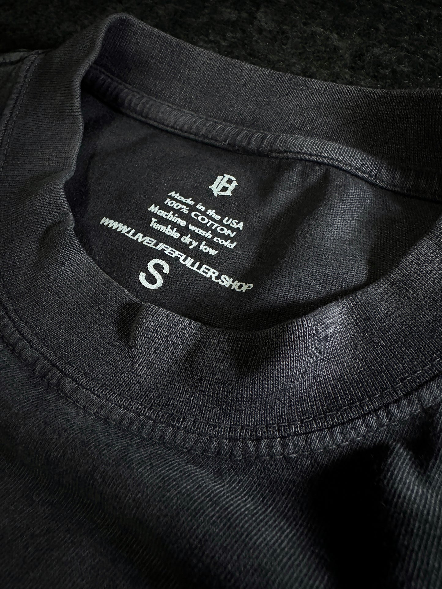 PREMIUM HEAVYWEIGHT TEE - VINTAGE BLACK